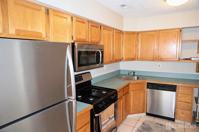 Foto del edificio - 62 Colleen Ct