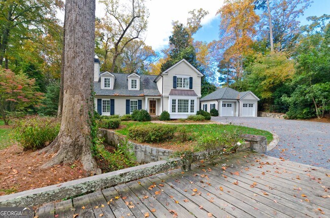 Foto del edificio - 2820 Vernon Rd NW