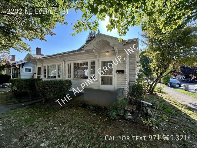 Building Photo - Great 1 Bedroom in NE PDX!
