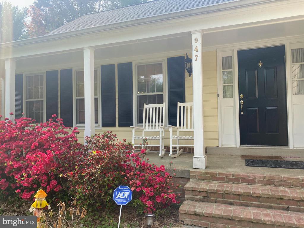 Foto principal - 947 Farm Haven Dr