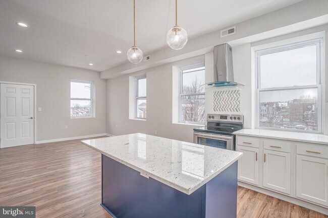 Foto del edificio - 2517 Linden Ave
