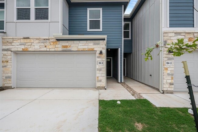Building Photo - 104 Cinnabar Ln