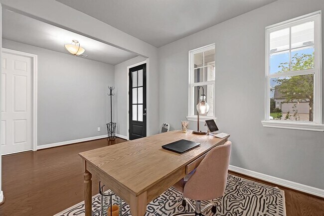Building Photo - 8418 Manta Ray Cir