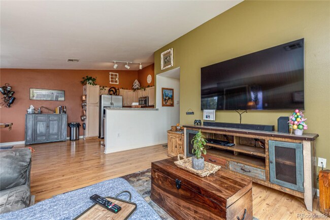 Building Photo - 8495 Pebble Creek Way