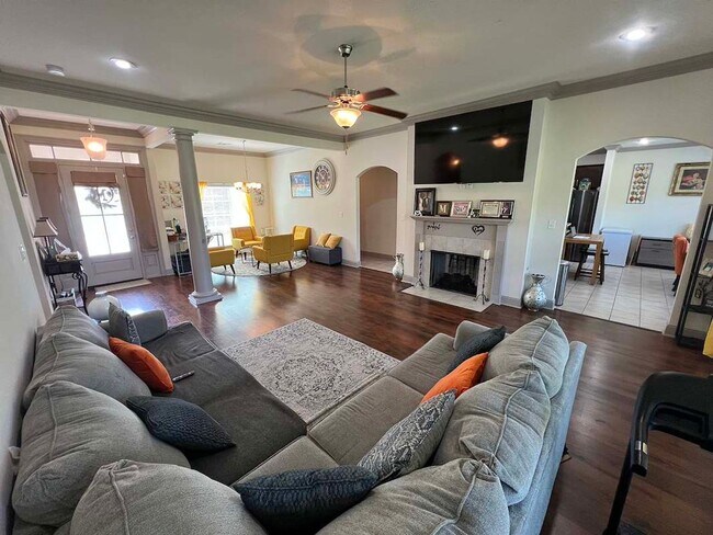 Foto del edificio - 18063 River Landing Dr