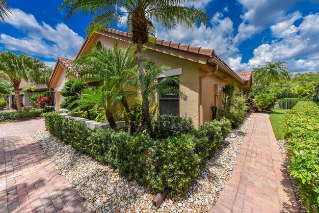 Foto del edificio - 11204 Cloverleaf Cir