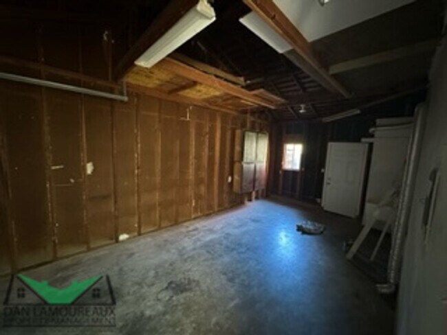 Building Photo - 709/711 McKinley Avenue