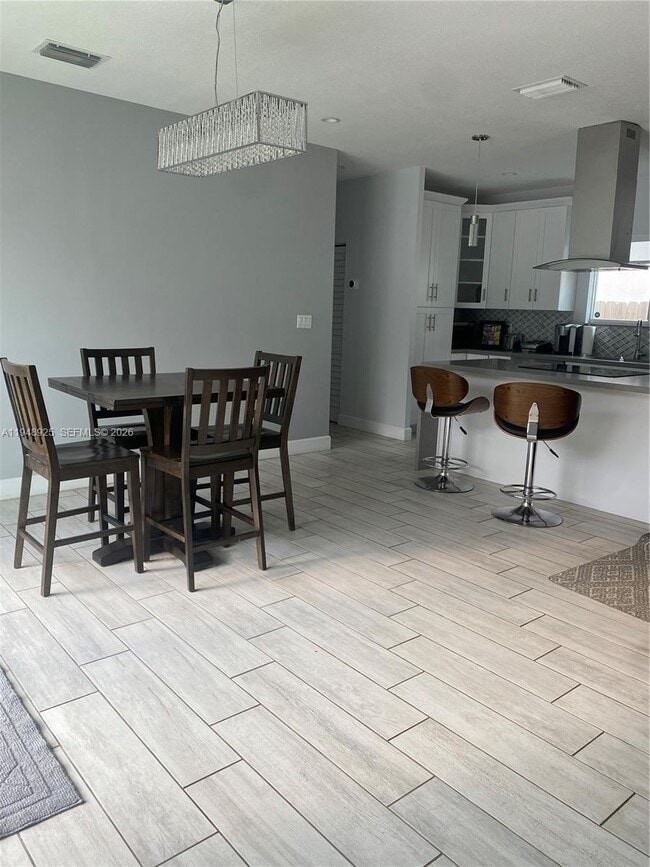 Foto del edificio - 1177 SW 13th St