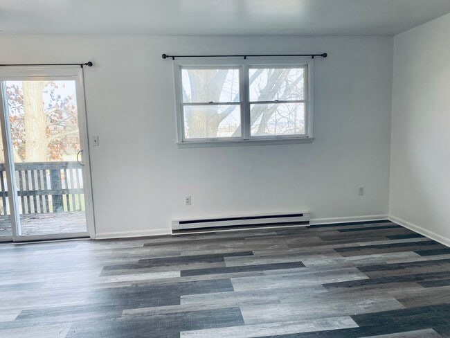 Building Photo - 848 N 16th St