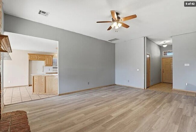 Foto del edificio - 2204 NW 157th St
