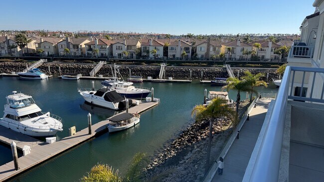 Foto del edificio - 4372 Tradewinds Dr