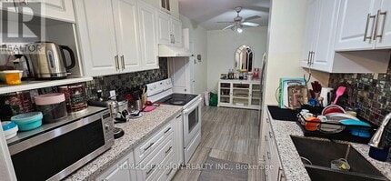 Building Photo - 25 Silver Springs Blvd