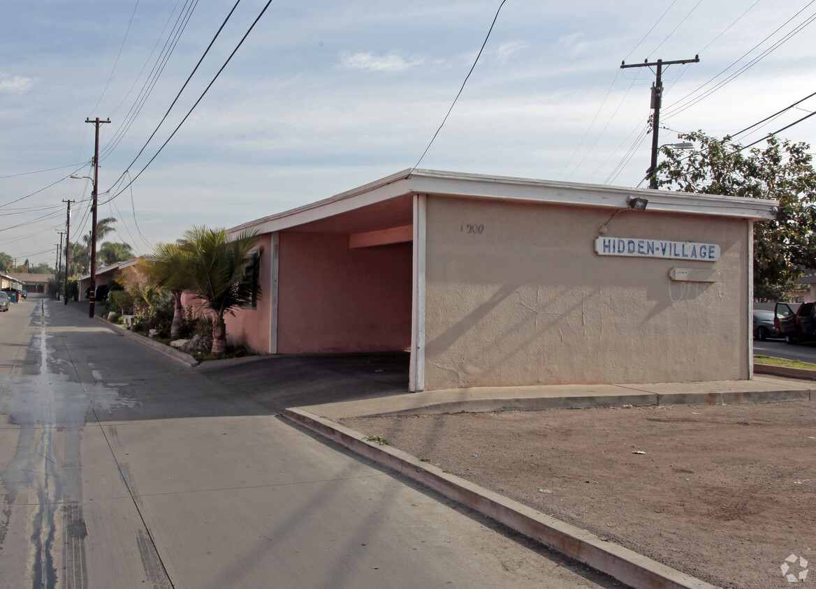 Building Photo - 1200 N Placentia Ave