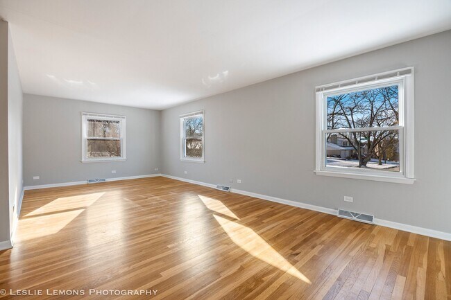 Foto del edificio - 1028 Douglas Ave