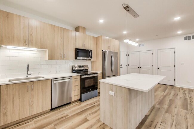 Foto del edificio - 5126 S Kenwood Ave