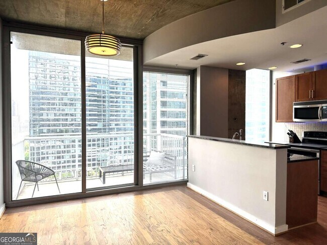 Foto del edificio - 855 Peachtree St NE
