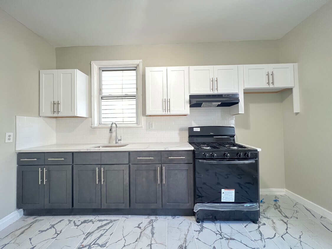 Foto principal - 1115 Grove St
