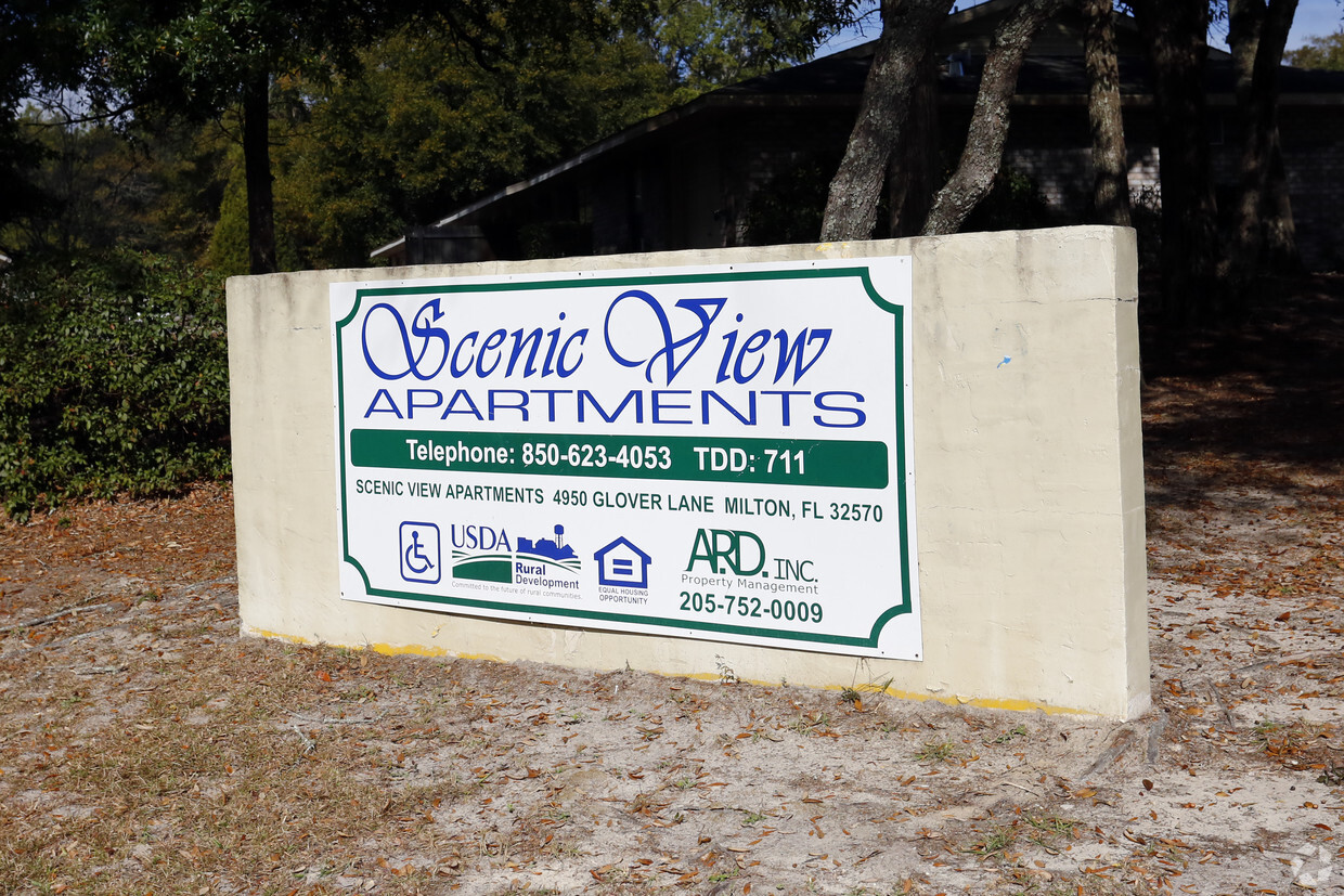 Building Photo - Scenic View Apartments