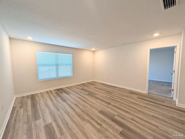 Foto del edificio - 3857 James Stovall St