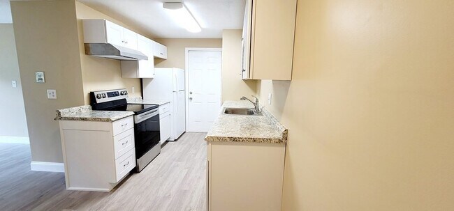 Foto del edificio - 2 Squire Ct