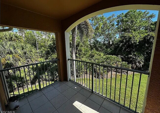 Foto del edificio - 1270 Wildwood Lakes Blvd
