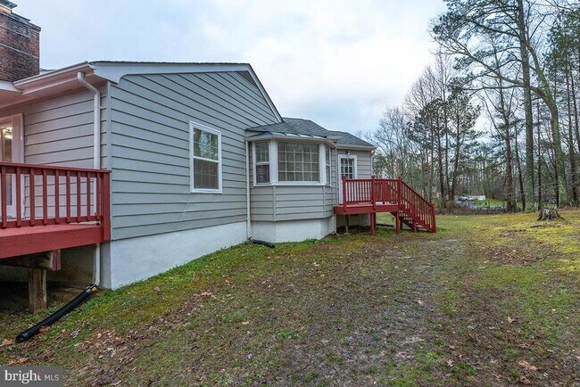 Foto del edificio - 5035 Timberwood Trail
