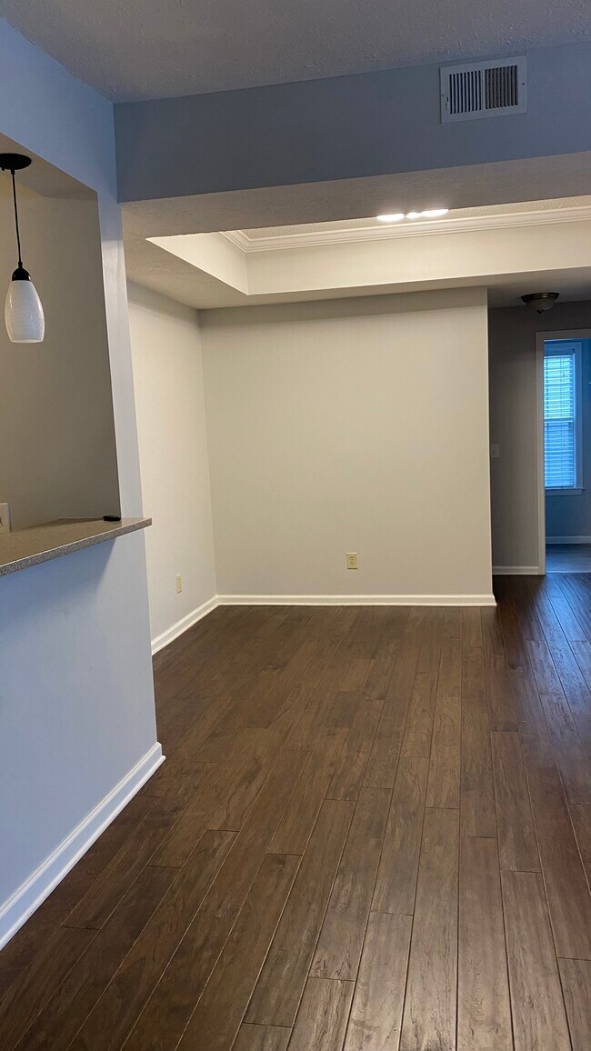 2025 Woodmont Blvd Unit 229, Nashville, TN 37215 Condo for Rent in