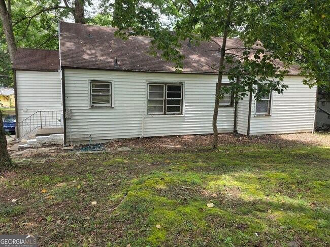 Foto del edificio - 1336 Wichita Dr SW
