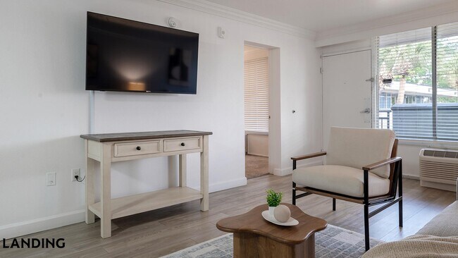 Foto del edificio - 2851 Maingate Village Cir