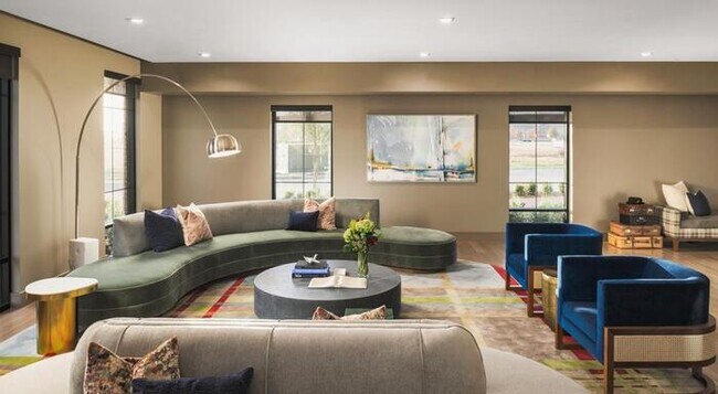 Building Photo - 4101 Viridian Village Dr