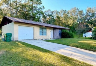 Building Photo - 321 E Primrose Ln