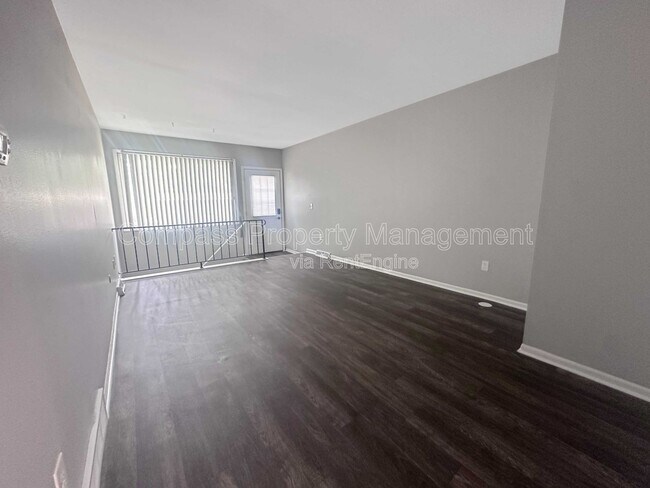 Foto del edificio - 5886 Christie Ave SE