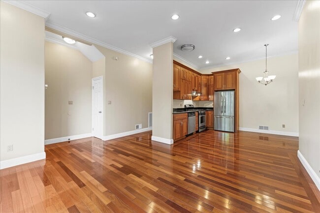 Building Photo - 2117 Ashby Ave