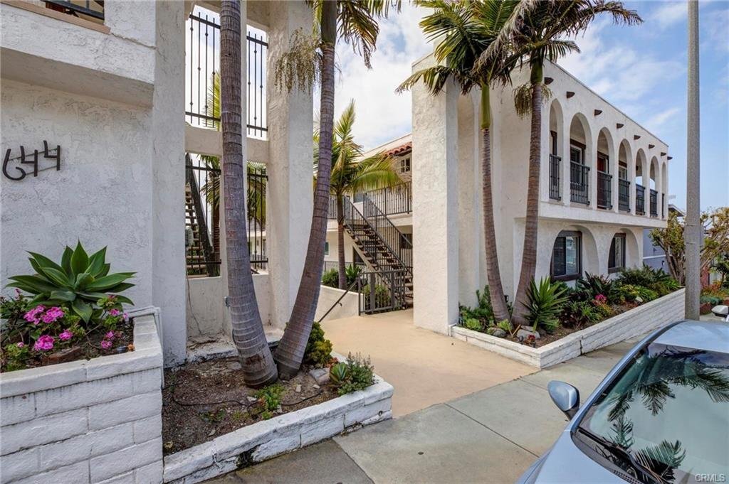 Foto principal - 640 Manhattan Beach Boulevard Apt ##5, Man...
