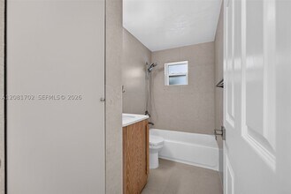 Building Photo - 3036 N 58th Ave