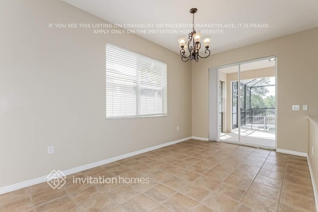 Building Photo - 11135 Golden Silence Dr