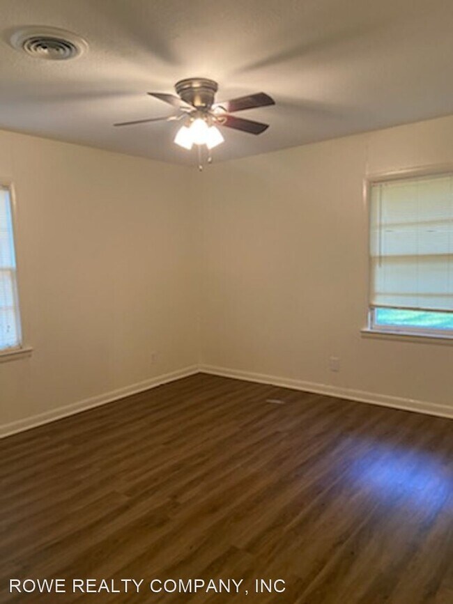 Building Photo - 3 br, 1 bath House - 710 49TH STREET