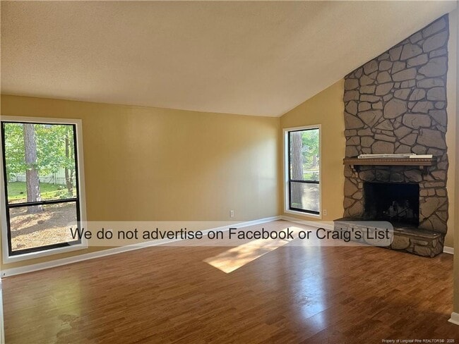 Building Photo - 3013 Folkstone Cir