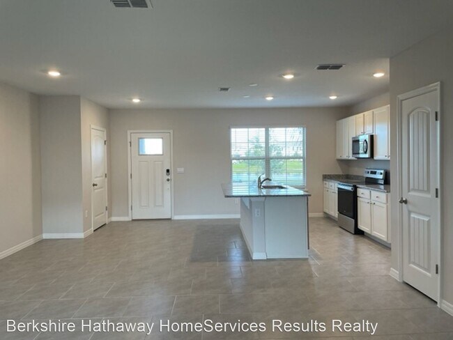 Building Photo - 3 br, 2.5 bath House - 16174 Egret Pointe Way