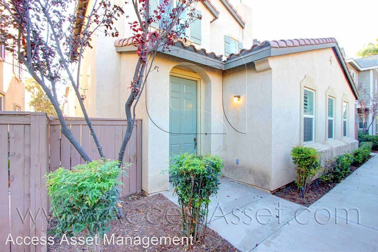 Primary Photo - 3 br, 2.5 bath House - 4513 Carmen Ct.