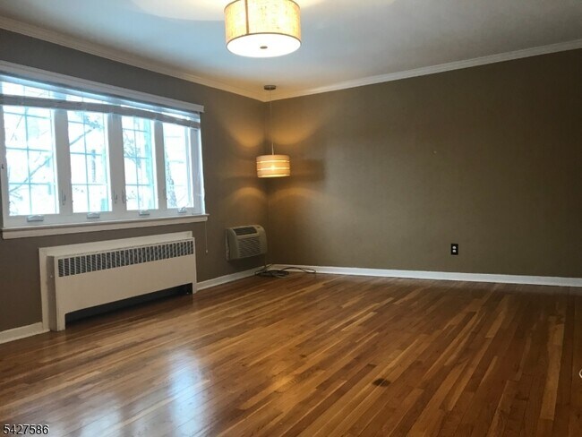 Foto del edificio - 7D Troy Dr