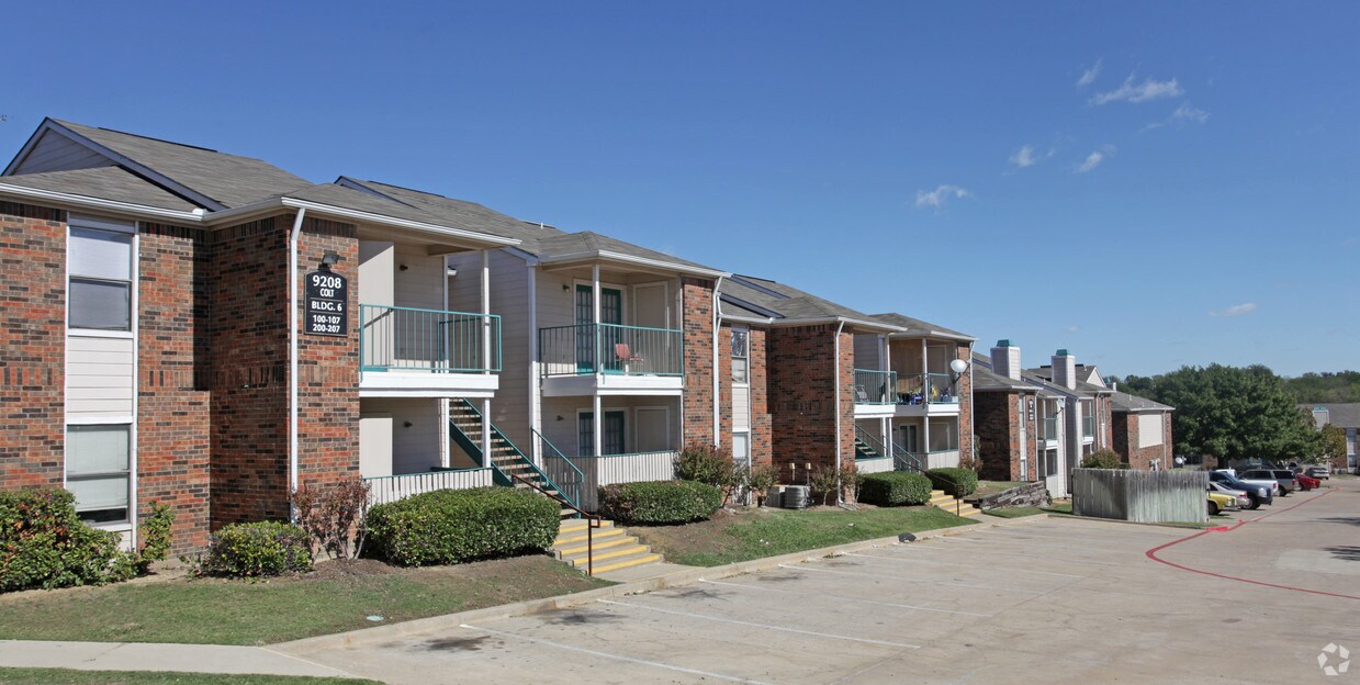 Saddlehorn Vista Apartments Fort Worth, TX