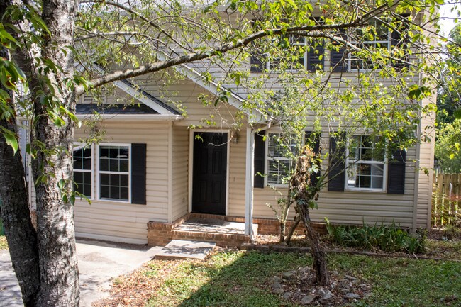 Foto del edificio - 9201 Shady Bend Ln