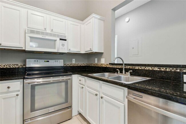 Foto del edificio - Coastal Comfort in Fernandina Beach – 2BR/...