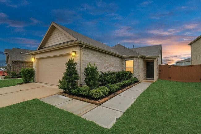 Building Photo - 8143 Leisure Pt Dr