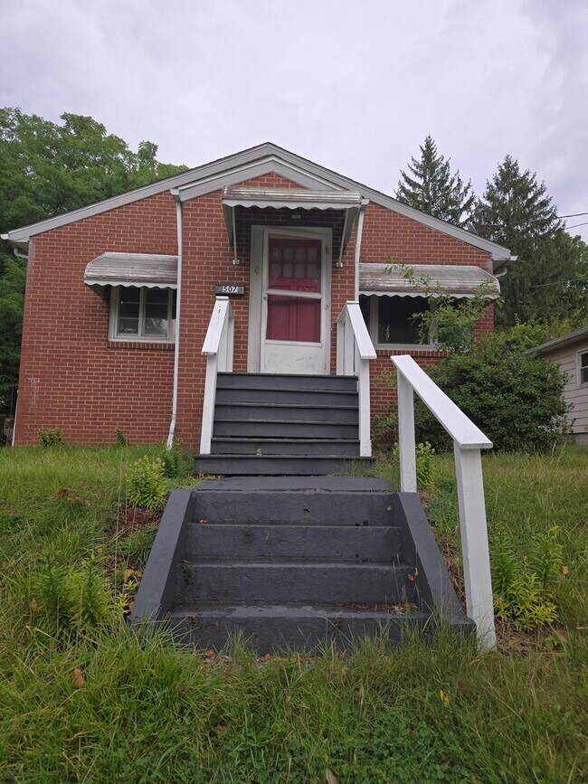 Building Photo - 507 Pennsylvania Ave