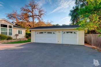 Foto del edificio - 420 S Montgomery St