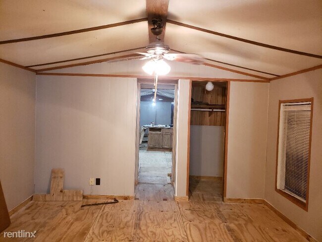 Foto del edificio - 3 br, 2 bath House - 622 Paradise Rd