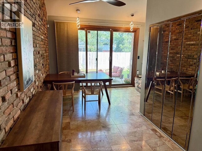 Building Photo - 2380 Cabana Road W