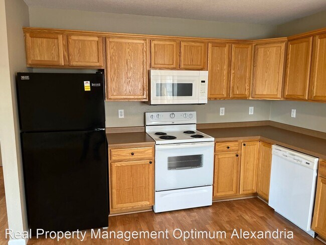 Foto del edificio - 3 br, 1 bath House - 4709 Short St NE